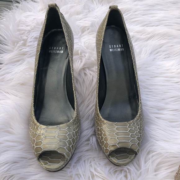 Stuart Weitzman peep toe heels - Picture 2 of 5